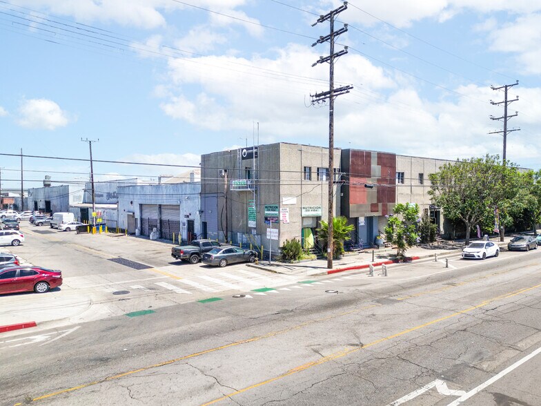6200 Avalon Blvd, Los Angeles, CA à vendre - Photo du bâtiment - Image 2 de 36