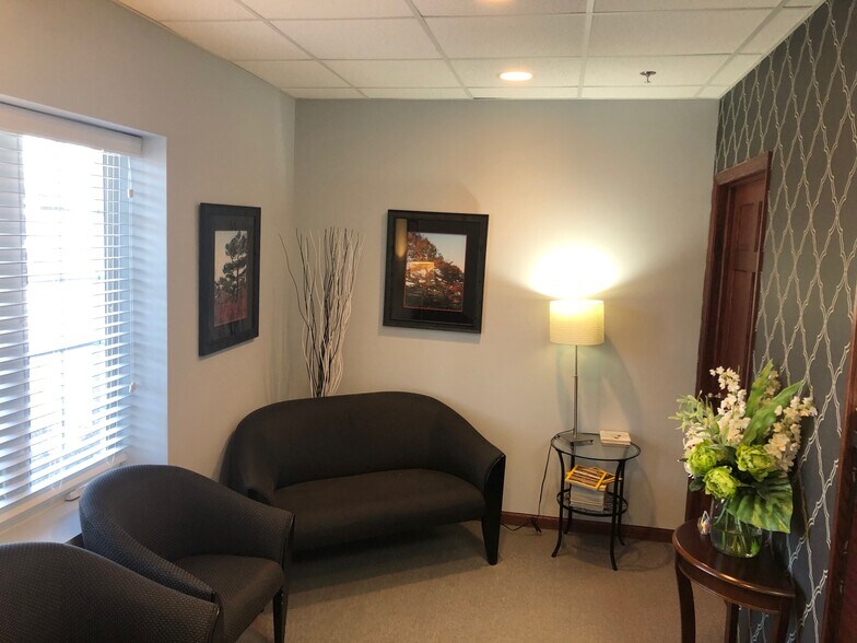 3341 Hobson Rd, Woodridge, IL à louer - Photo intérieure - Image 2 de 18