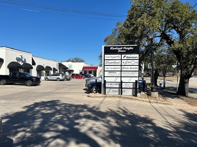 3209-3237 Houston Ave, Houston, TX à louer - Photo du bâtiment - Image 3 de 6
