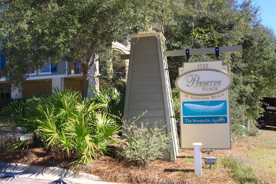 1732 W County Highway 30, Santa Rosa Beach, FL à vendre - Photo du bâtiment - Image 2 de 2