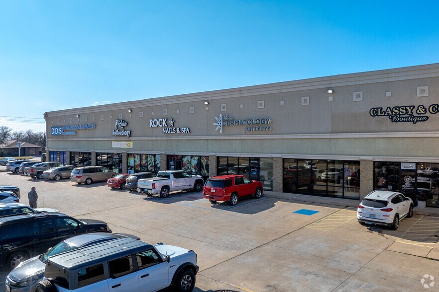 3916 Call Field Rd, Wichita Falls, TX à vendre - Photo du bâtiment - Image 3 de 8