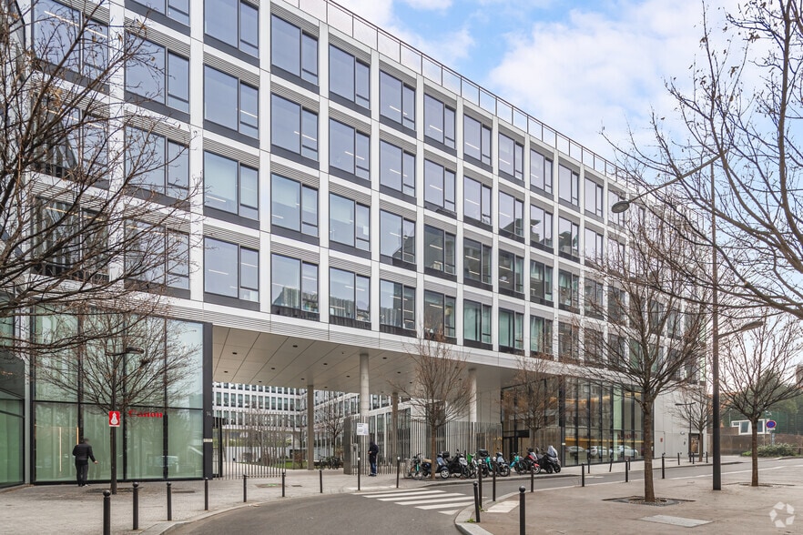9 Rue Emile Borel, Paris à louer - Photo du bâtiment - Image 2 de 14
