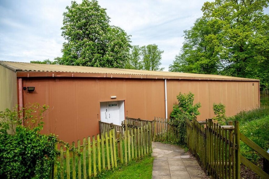 Abberley Hall, Abberley for lease - Building Photo - Image 2 of 25