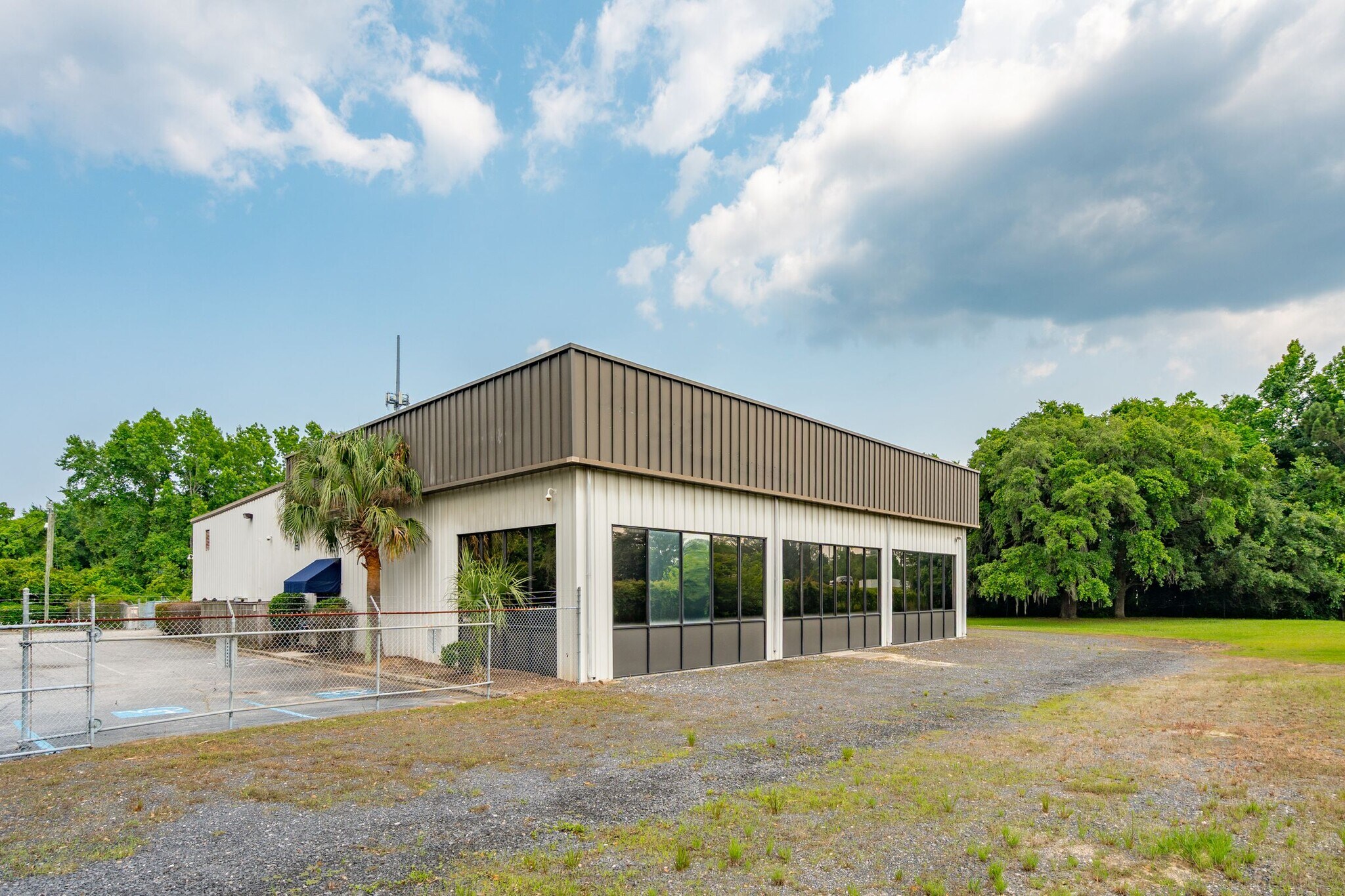 4415 Sea Ray Dr, Charleston, SC à vendre Photo du bâtiment- Image 1 de 1