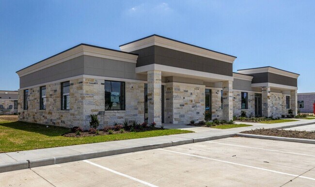More details for 350 Grand Link Dr, Conroe, TX - Office for Sale