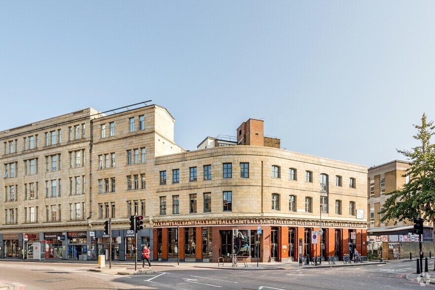 6 Corbet Pl, London for lease - Building Photo - Image 2 of 4