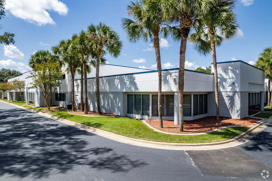 100 Technology Park, Lake Mary, FL for lease - Building Photo - Image 1 of 8