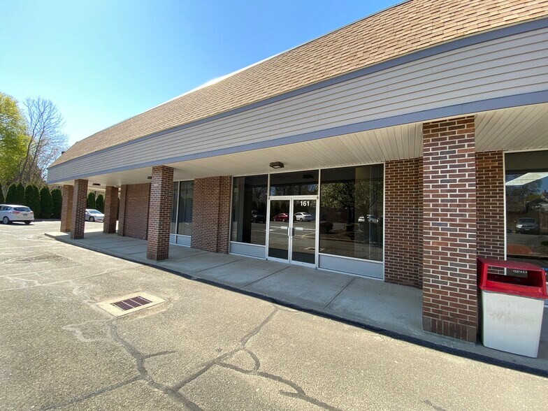 161 Boston Ave, Bridgeport, CT à louer - Photo du bâtiment - Image 1 de 17