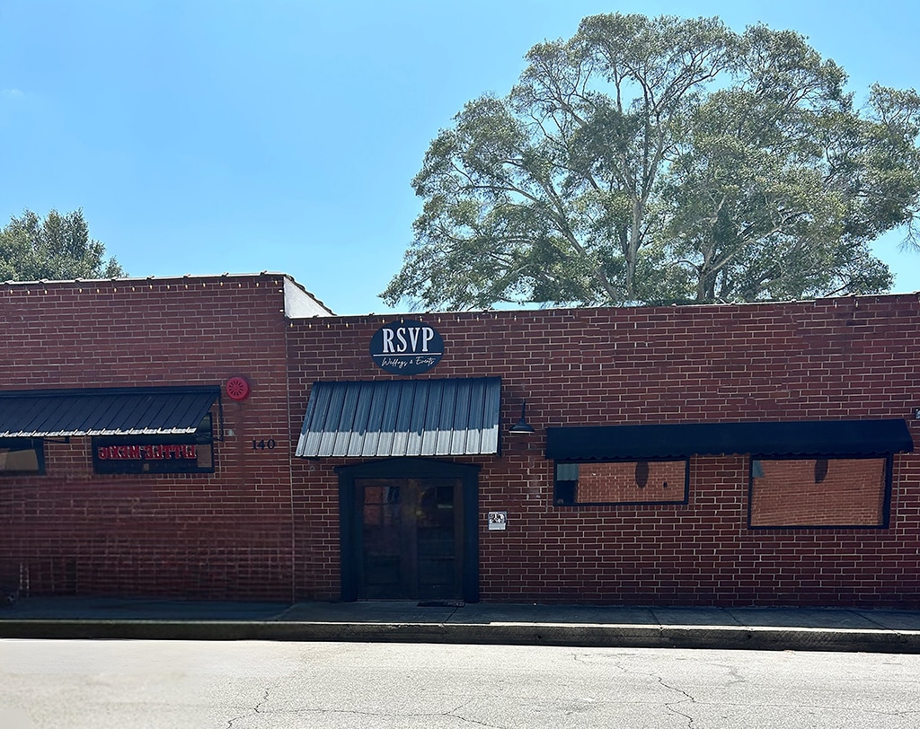 140 City Hall Ave, Bowdon, GA for lease Building Photo- Image 1 of 4