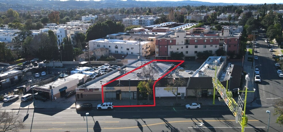 4869 Lankershim Blvd, North Hollywood, CA for sale - Building Photo - Image 2 of 12