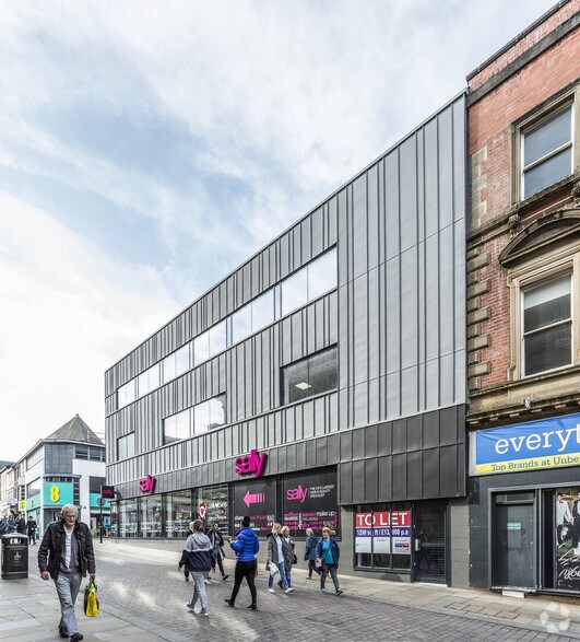 56 Deansgate, Bolton à louer - Photo du bâtiment - Image 2 de 2