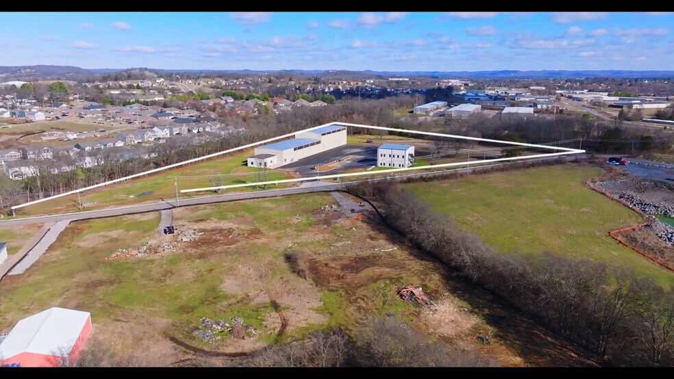 1050 Cairo Rd, Gallatin, TN à vendre - Vidéo sur l’inscription commerciale - Image 1 de 1