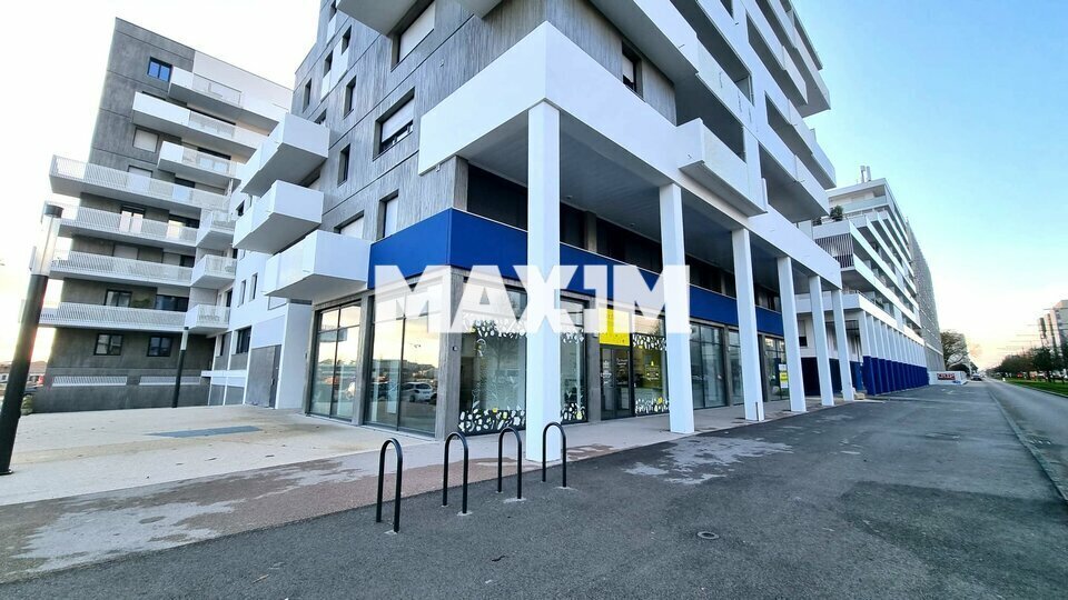 83 Avenue Jean Jaurès, Dijon for lease - Building Photo - Image 2 of 4