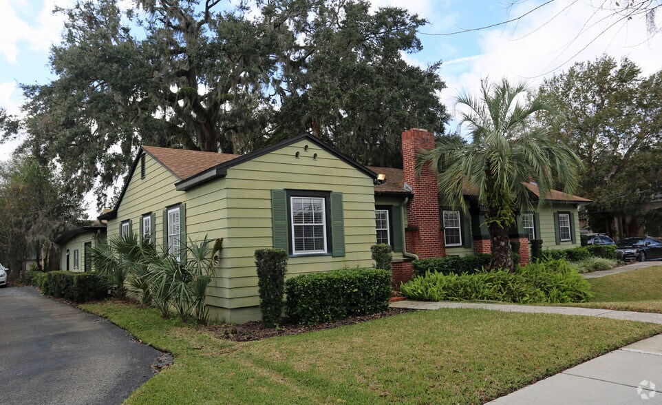 212 Pasadena Pl, Orlando, FL à vendre - Photo du bâtiment - Image 1 de 14