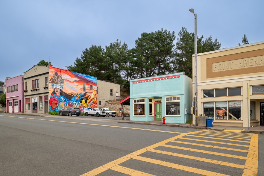 235 Main Street s, Point Arena, CA for sale - Building Photo - Image 2 of 11