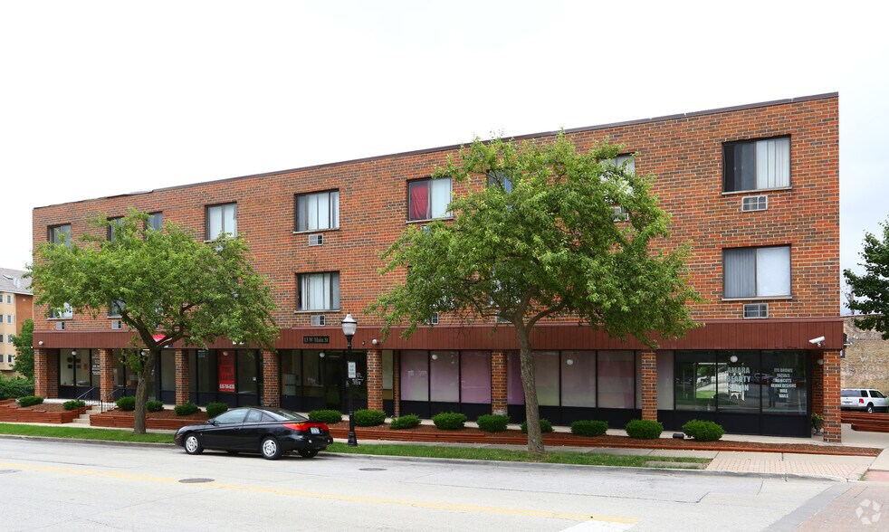 13 W Main St, Bensenville, IL à louer - Photo du bâtiment - Image 2 de 5