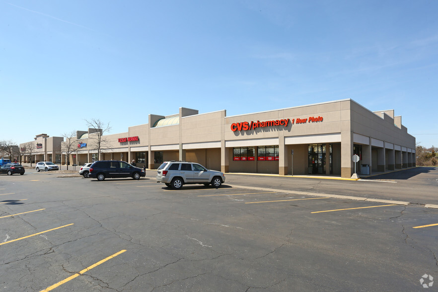 3090-3300 Carpenter Rd, Ypsilanti, MI for lease - Primary Photo - Image 1 of 12