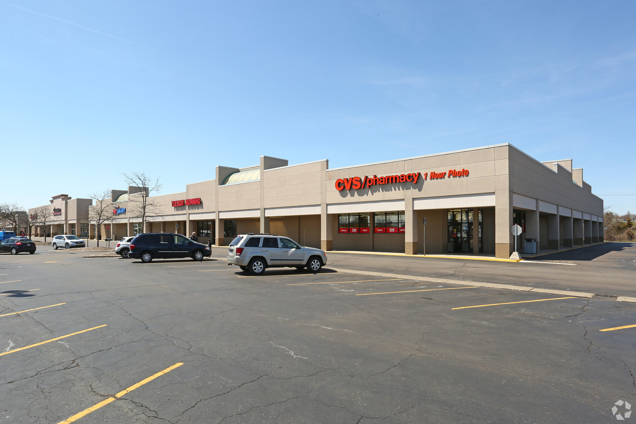 3090-3300 Carpenter Rd, Ypsilanti, MI for lease Primary Photo- Image 1 of 13