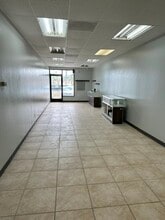 1450-1470 N Santa Fe Ave, Vista, CA for lease Building Photo- Image 2 of 5
