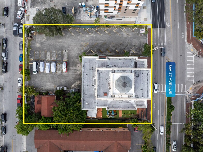 226 SW 17th Ave, Miami, FL à vendre - Aérien - Image 2 de 8