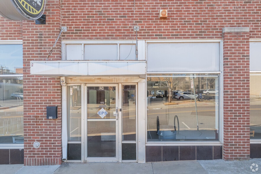 124 NW 8th St, Oklahoma City, OK for sale - Building Photo - Image 2 of 19