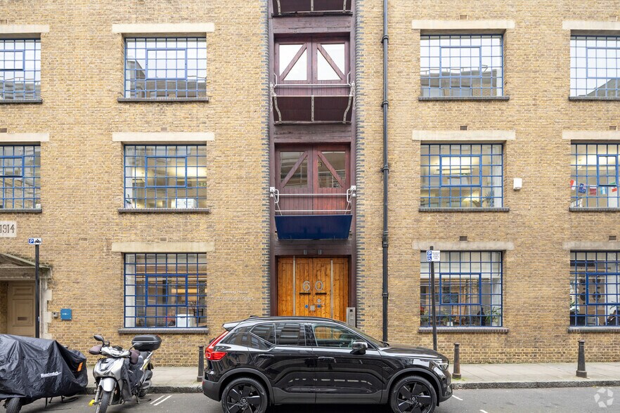 60 Gainsford St, London à louer - Photo du bâtiment - Image 2 de 6