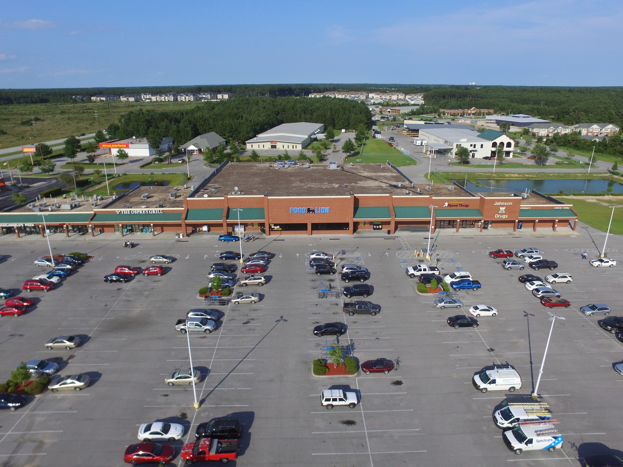 2188-2222 Gum Branch Rd, Jacksonville, NC à louer Photo du bâtiment- Image 1 de 4