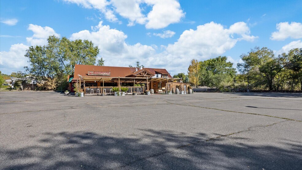 412 Park Ave, Rifle, CO à vendre - Photo du bâtiment - Image 3 de 43