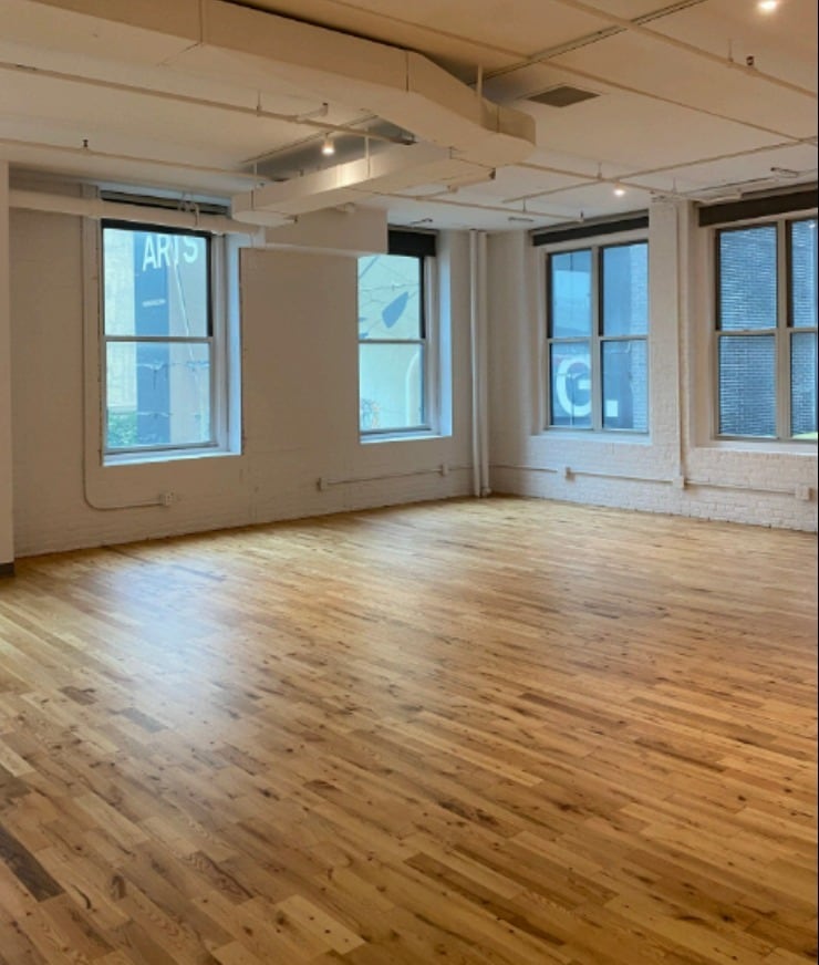 555 W 25th St, New York, NY for lease Interior Photo- Image 1 of 3