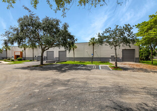 14545 NW 60th Ave, Miami Lakes, FL for lease Building Photo- Image 2 of 2