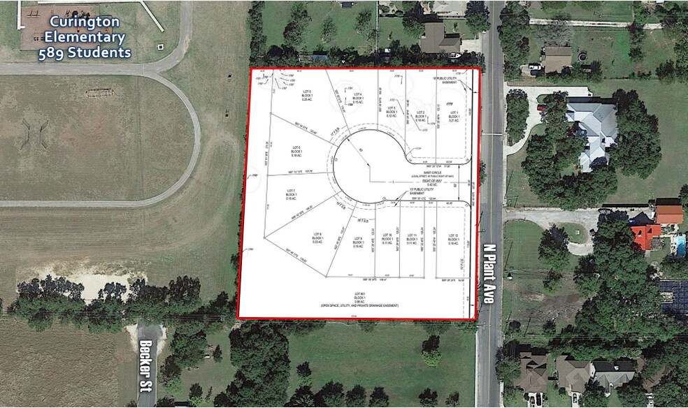 322 N Plant Ave, Boerne, TX à vendre - Photo du bâtiment - Image 2 de 3