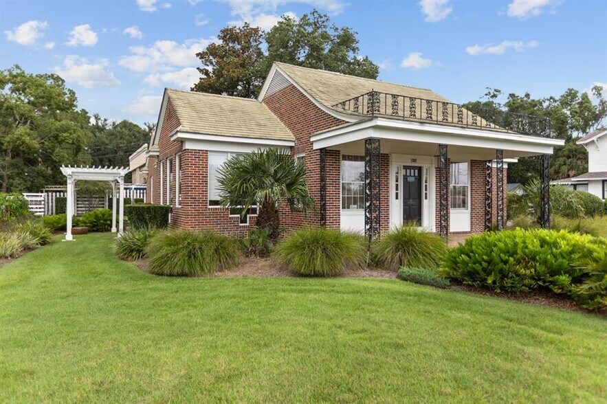 1202 E Park Ave, Tallahassee, FL à vendre - Photo du bâtiment - Image 2 de 36