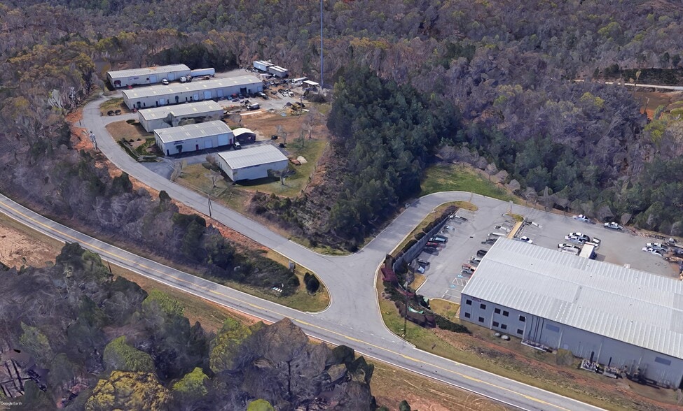 2491 Monroe Dr, Gainesville, GA for lease - Building Photo - Image 2 of 3