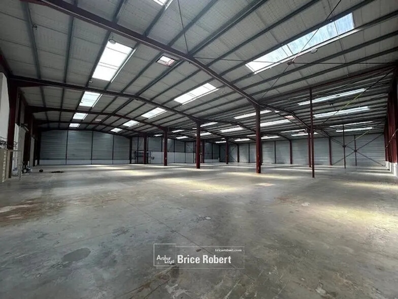 Bureau dans Miribel à louer - Photo intérieure - Image 2 de 7