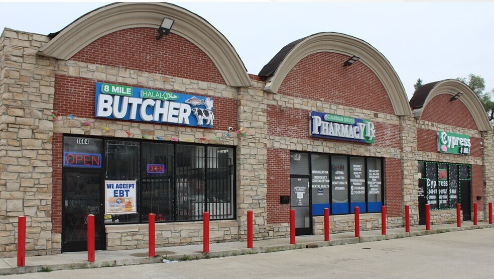 1600-1642 E Eight Mile Rd, Detroit, MI à louer - Photo du bâtiment - Image 1 de 3