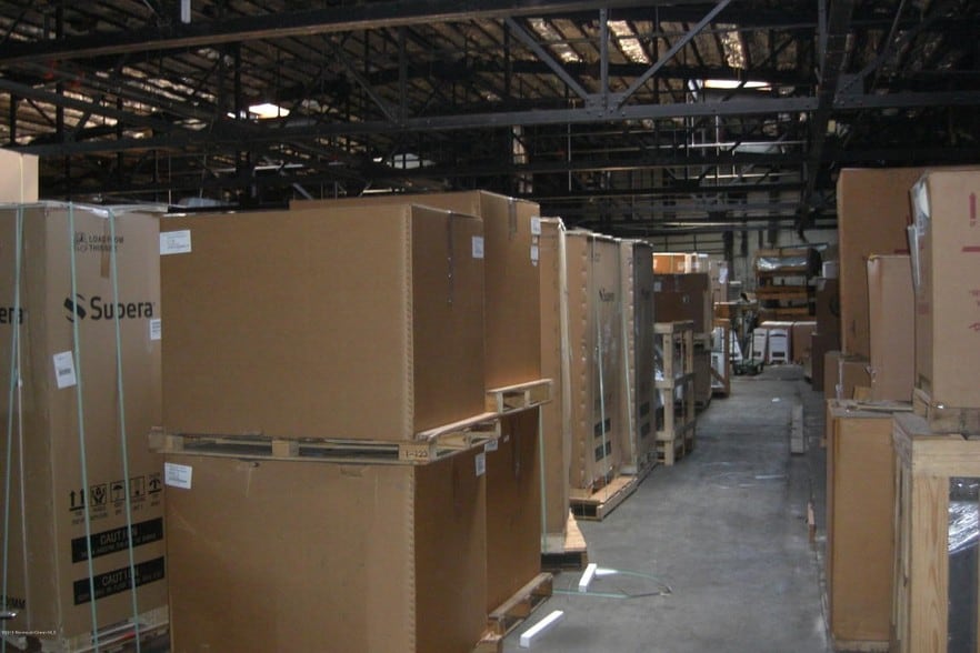 111 S Main St, Neptune, NJ for lease - Building Photo - Image 3 of 12