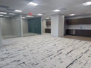 8201 Greensboro Dr, McLean, VA for lease Interior Photo- Image 2 of 14