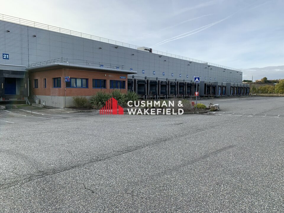 Office in Baziege for lease Building Photo- Image 1 of 13