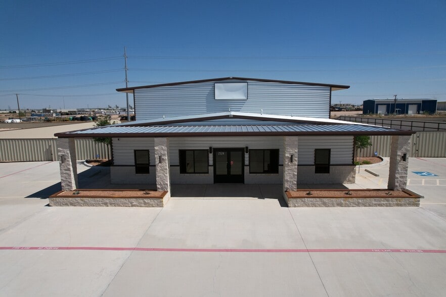 2516 Frog Horn Dr, Odessa, TX for lease - Building Photo - Image 2 of 6