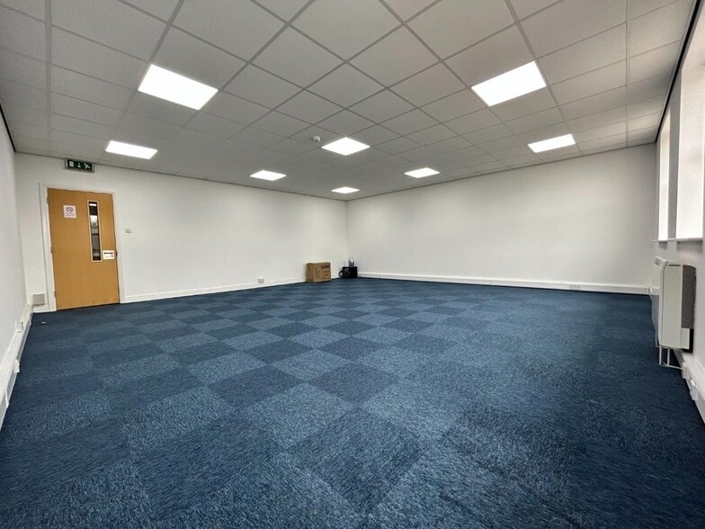 Innovation Way, Peterborough for lease - Interior Photo - Image 3 of 6