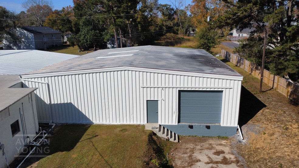 401 E 1st North St, Summerville, SC for lease - Building Photo - Image 3 of 8
