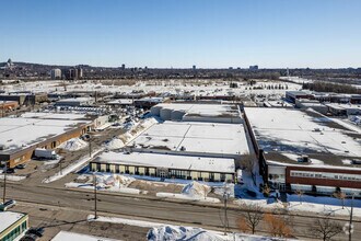 5660 Rue Ferrier, Mont-Royal, QC - Aérien  Vue de la carte