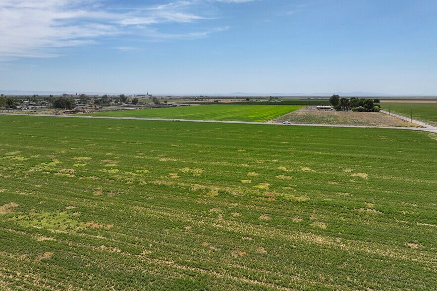 Northeast corner Road 38 & Avenue 58, Alpaugh, CA for sale - Building Photo - Image 2 of 9