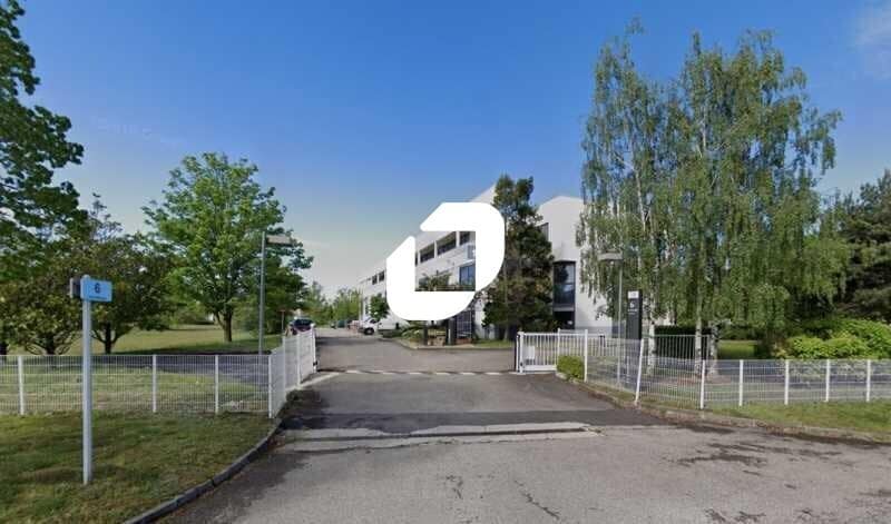6 Rue De Bretagne, Saint-Quentin-Fallavier for lease - Building Photo - Image 2 of 30
