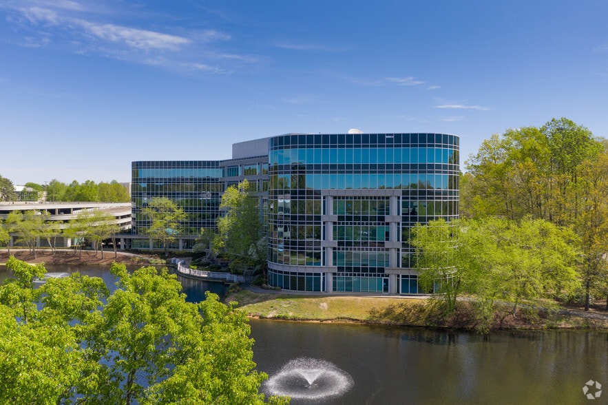 300 Arboretum Pl, Richmond, VA for lease - Building Photo - Image 1 of 23