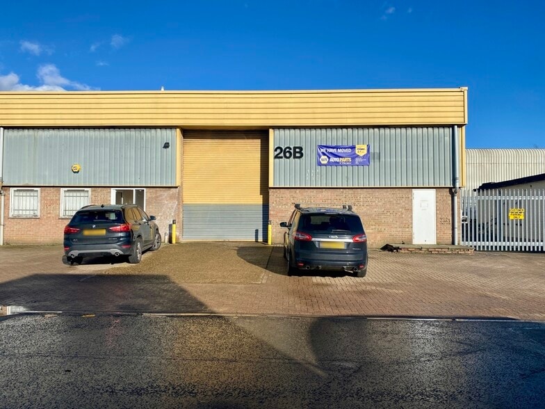 Sundon Park Rd, Luton for lease - Primary Photo - Image 1 of 1