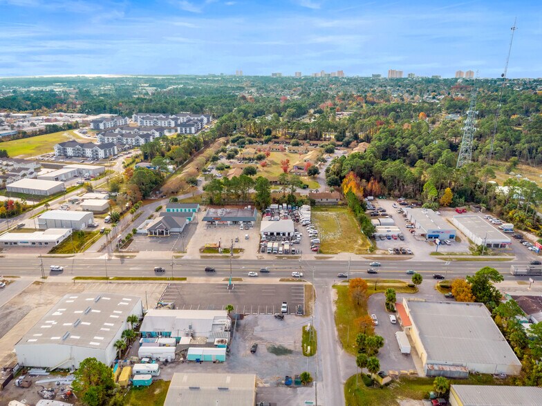 8027 Front Beach Rd, Panama City Beach, FL à vendre - Photo du bâtiment - Image 2 de 8