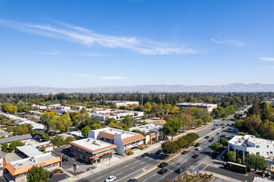 415-423 E Hamilton Ave, Campbell, CA for lease - Aerial - Image 2 of 15