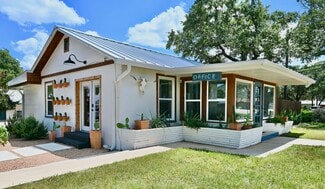 More details for 902 Main St, Blanco, TX - Hospitality for Sale