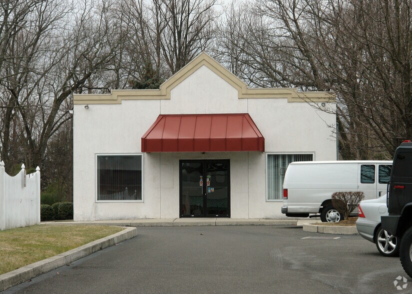 833 N Bethlehem Pike, Spring House, PA à vendre - Photo principale - Image 1 de 2